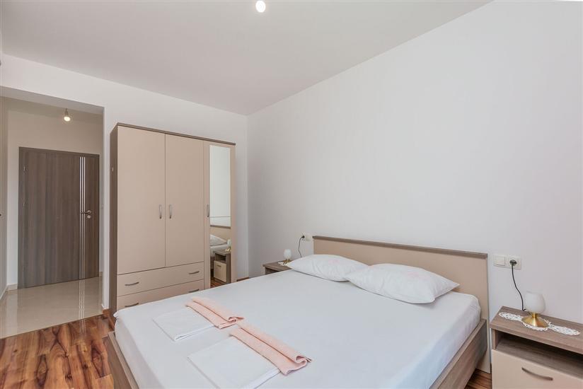 Apartment A3, for 5 persons