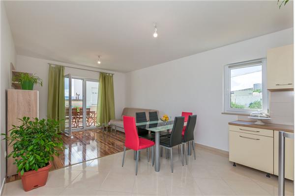 Apartment A3, for 5 persons