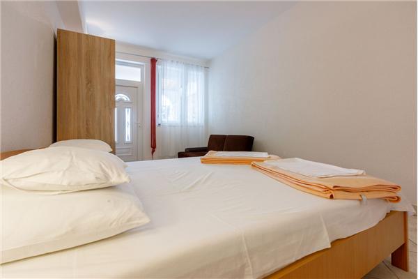 Apartment A1, for 3 persons