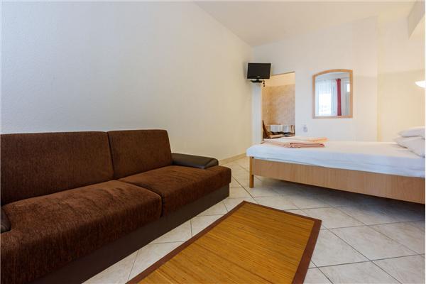 Apartment A1, for 3 persons