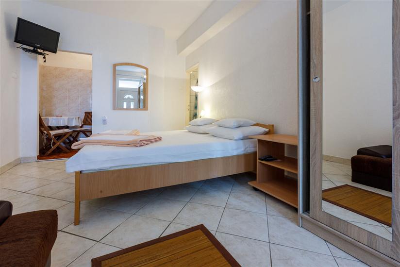 Apartment A1, for 3 persons