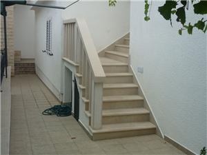 Appartement Les iles de la Dalmatie centrale,Réservez4De 200 €