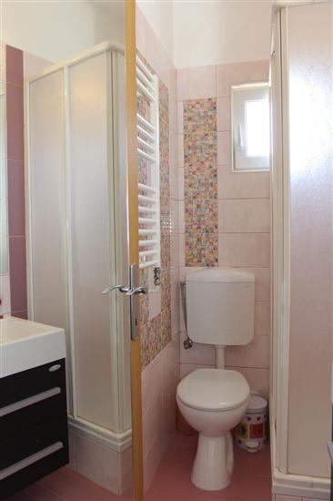 Apartment A1, for 6 persons