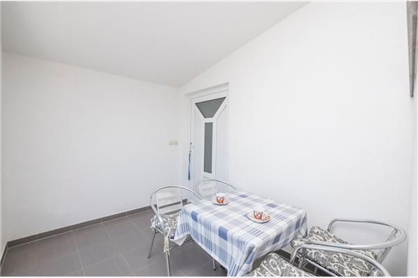 Apartment A2, for 4 persons
