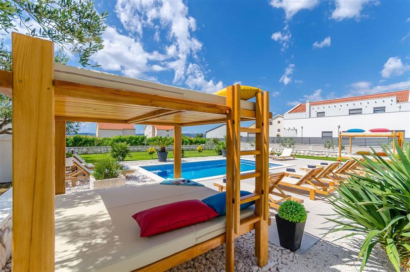 Apartments and Room Gabriel's Paradise