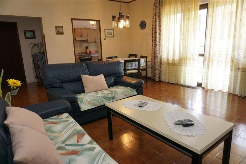 Apartman A2, na 4 osebe