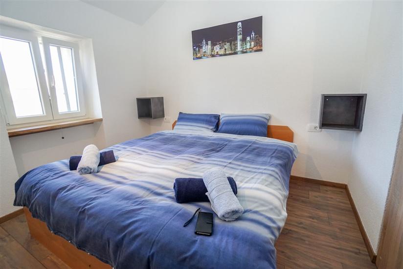 Apartment A3, for 5 persons