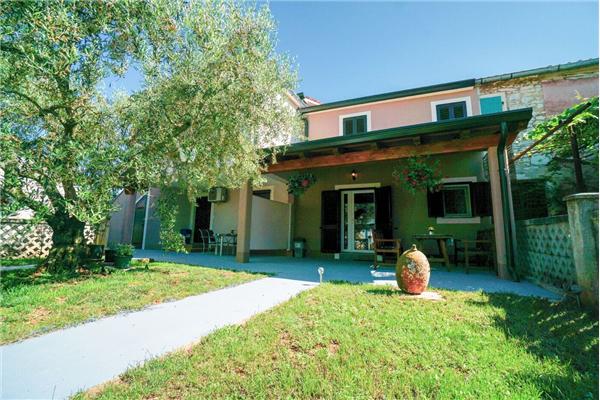 Apartment A3, for 5 persons