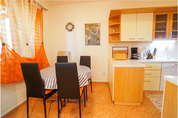 Apartment A1, for 4 persons