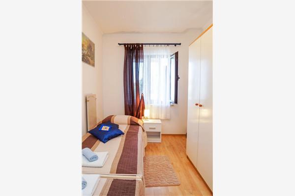 Apartment A1, for 4 persons