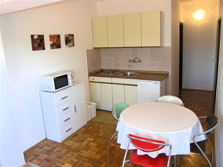 Apartment A1, for 3 persons