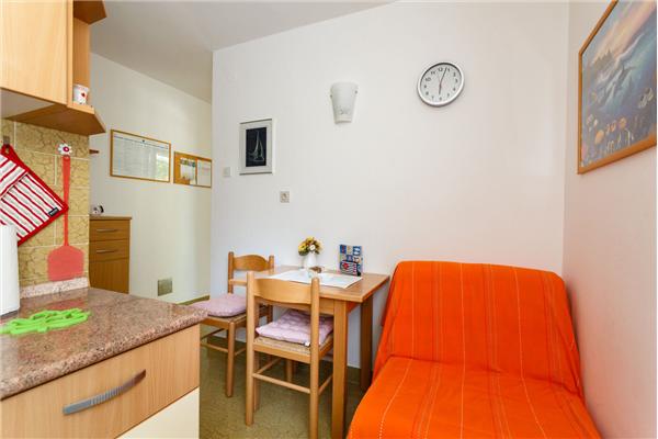 Apartment A1, for 2 persons