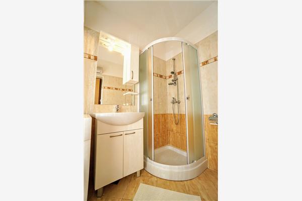 Apartman A2, na 4 osebe