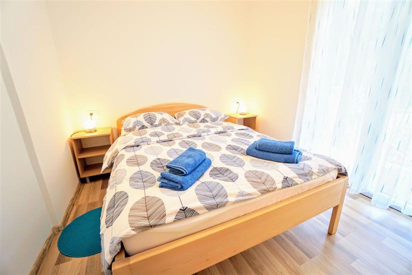 Apartment A1, for 5 persons