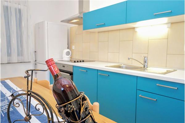 Apartment A1, for 5 persons