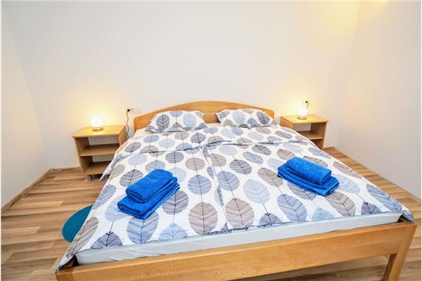 Apartment A1, for 5 persons