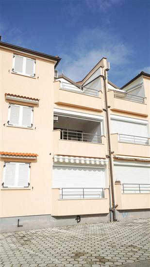 Apartman SANDY Zambratija