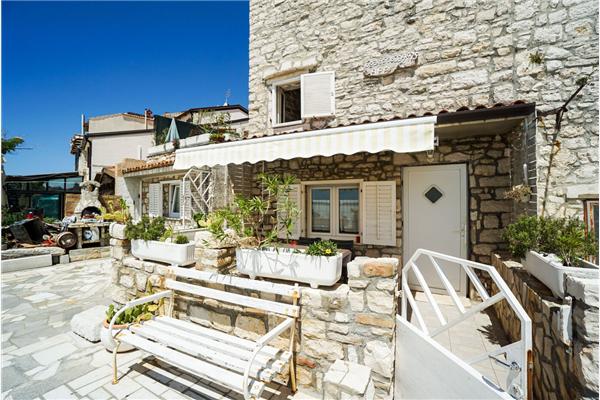 Apartment A2, for 3 persons