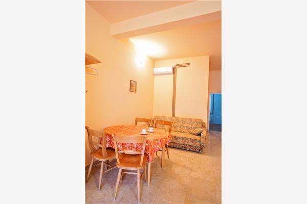 Apartman A2, na 4 osebe