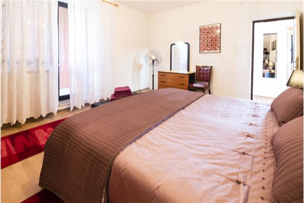 House K1, for 10 persons