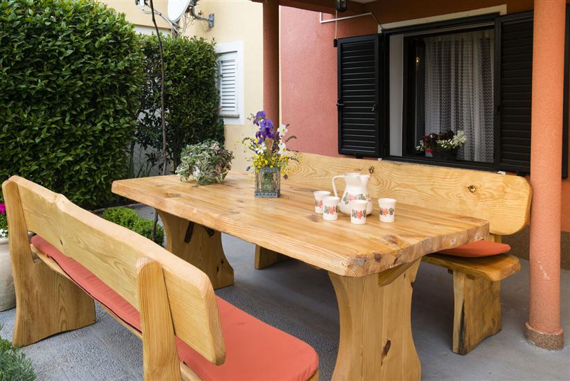 House K1, for 10 persons