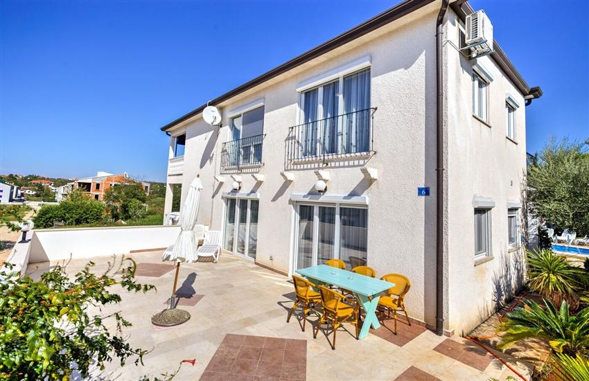 Apartments SIPARIS Zambratija