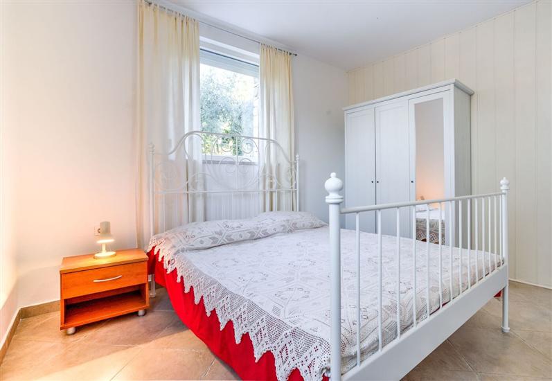 Apartment A6, for 4 persons