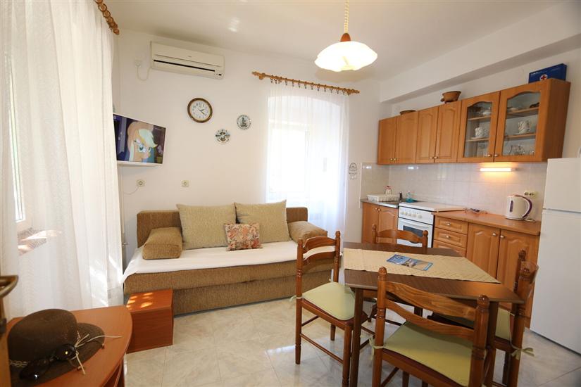 Apartment A1, for 3 persons