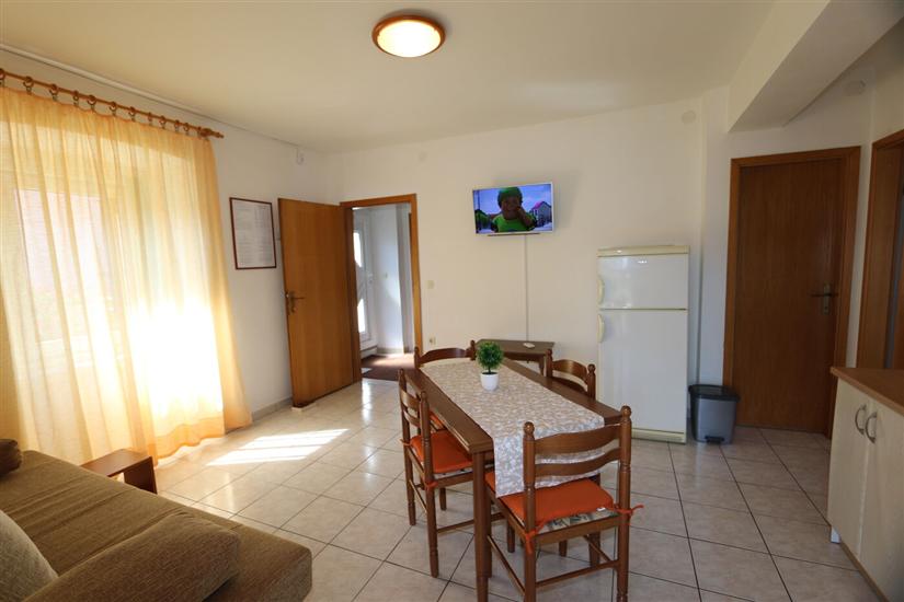 Apartment A4, for 4 persons