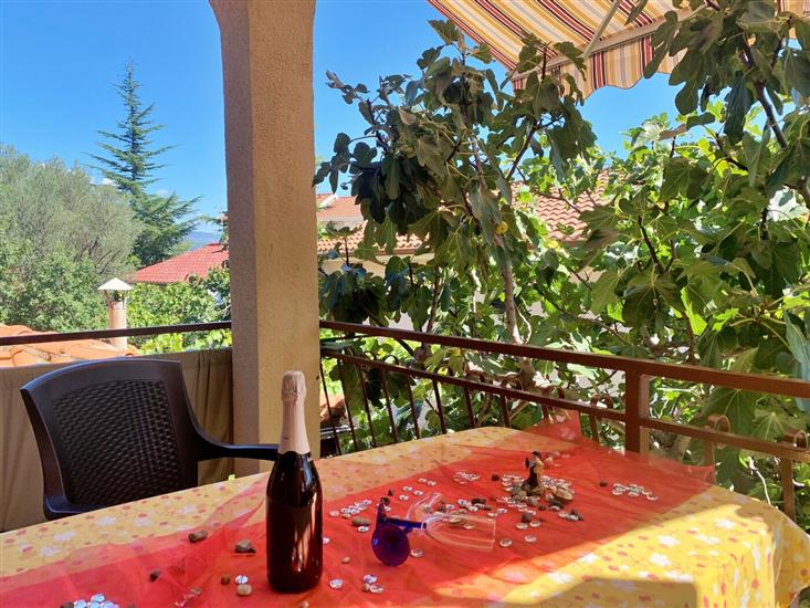 Apartment A2, for 4 persons