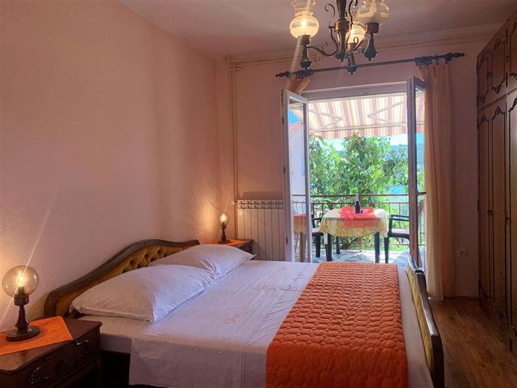 Apartment A2, for 4 persons