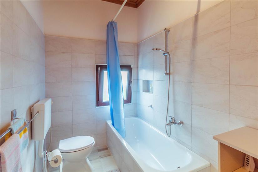 Apartment A1, for 3 persons