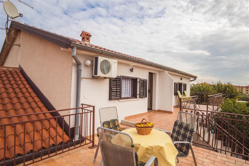 Apartment A2, for 3 persons