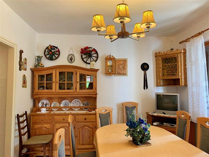 Apartment A1, for 7 persons