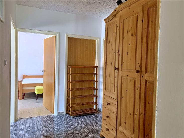 Apartment A1, for 7 persons