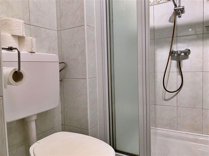 Apartment A1, for 7 persons