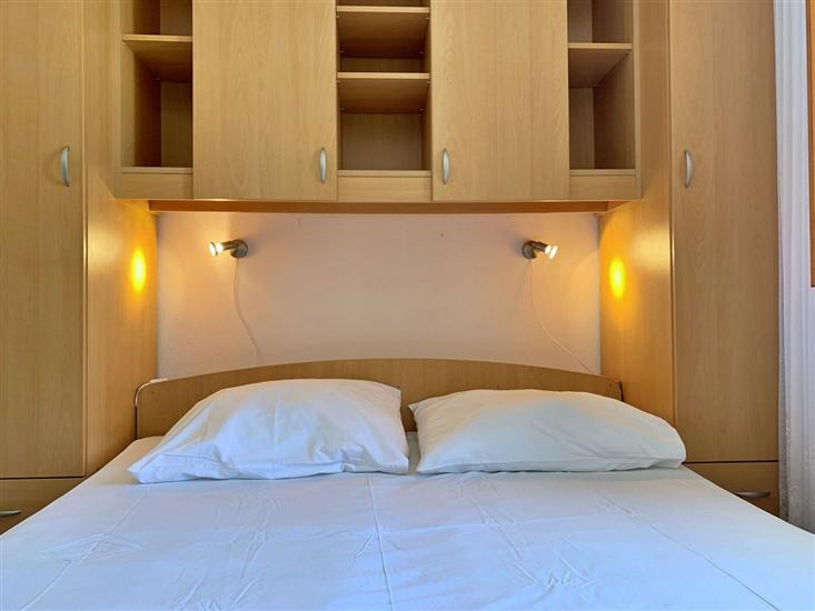 Apartment A1, for 7 persons