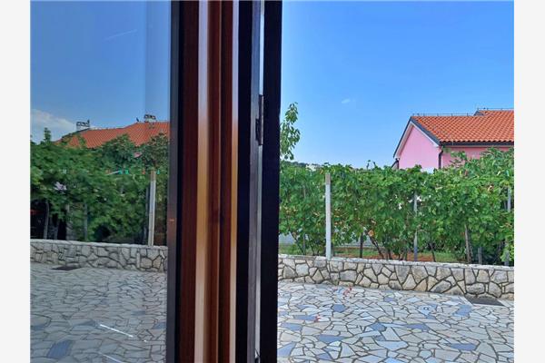 Apartment A1, for 7 persons