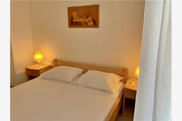 Apartment A1, for 7 persons