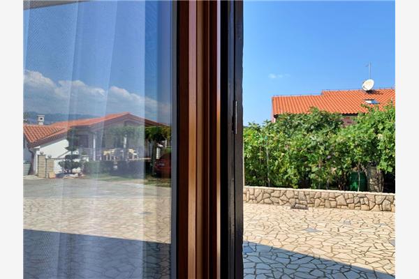 Apartment A1, for 7 persons