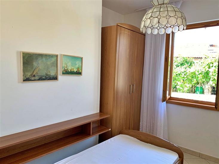 Apartment A1, for 7 persons