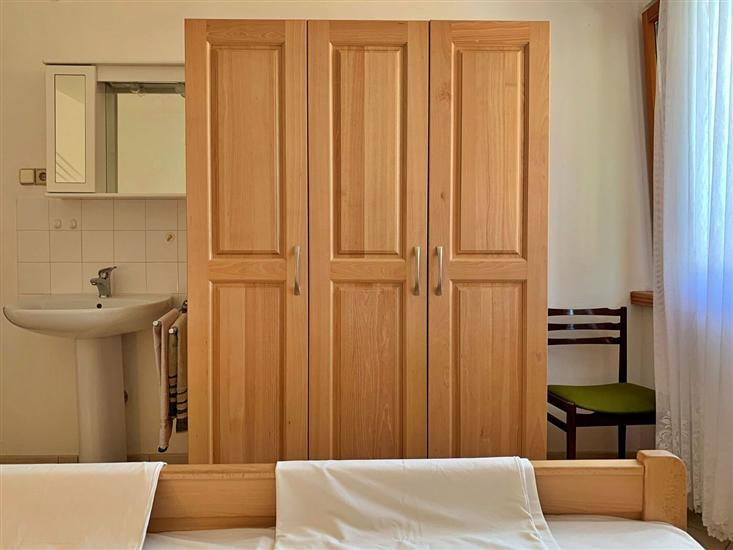 Apartment A1, for 7 persons