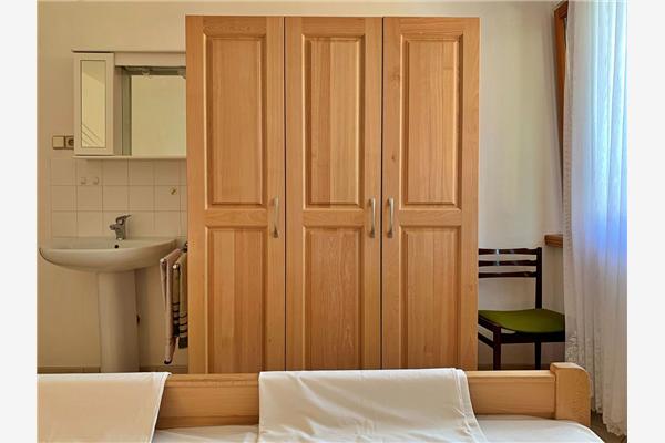 Apartment A1, for 7 persons