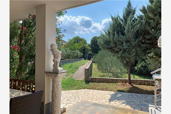 Apartment A1, for 7 persons