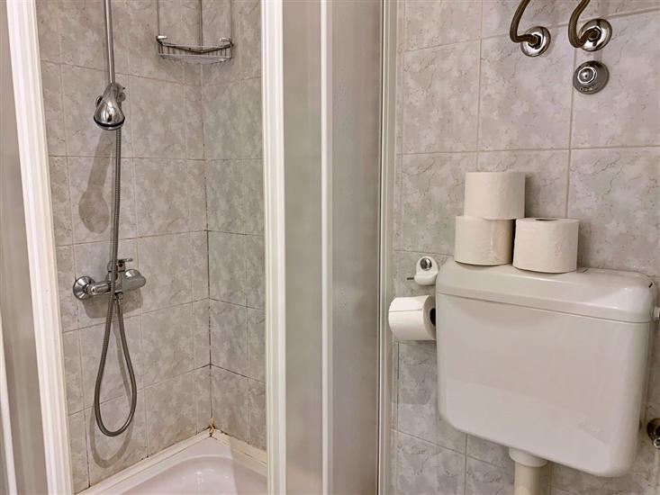 Apartment A2, for 8 persons