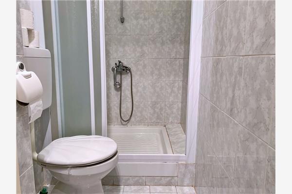 Apartment A2, for 8 persons