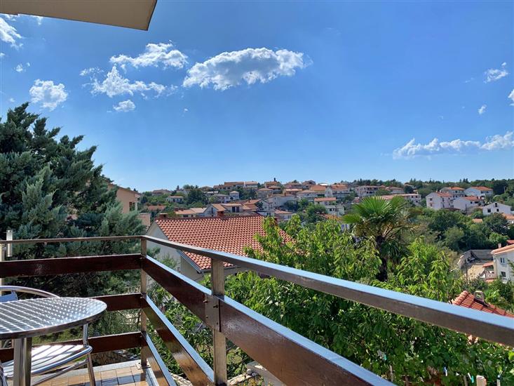 Apartment A2, for 8 persons