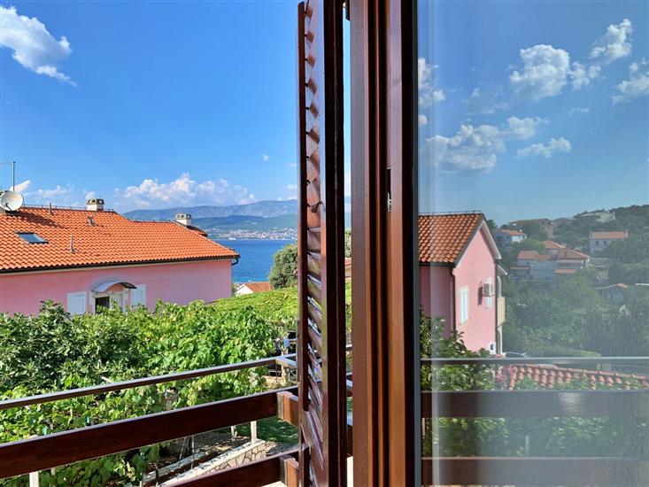 Apartment A2, for 8 persons