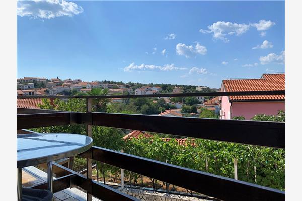 Apartment A2, for 8 persons