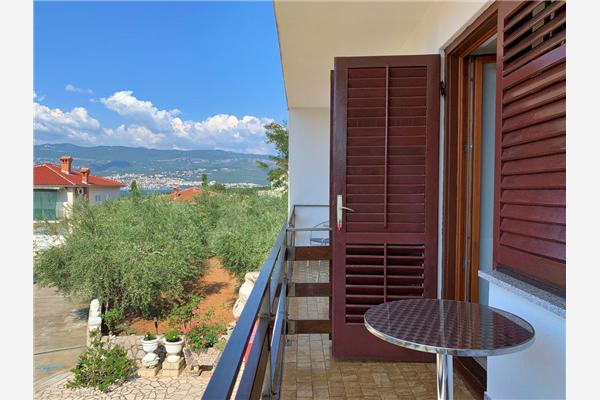 Apartment A2, for 8 persons